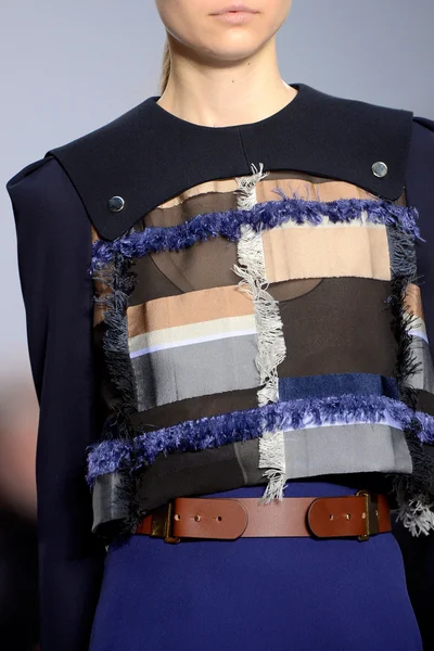 Look 54